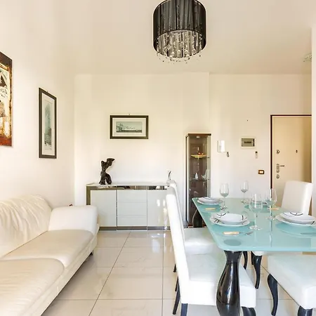 Corso Italia Ii By Barbarhouse